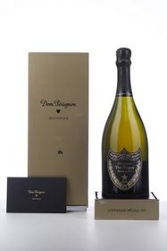france-champagne-sparkling-wine-dom-perignon-oenotheque-commande-speciale-1971